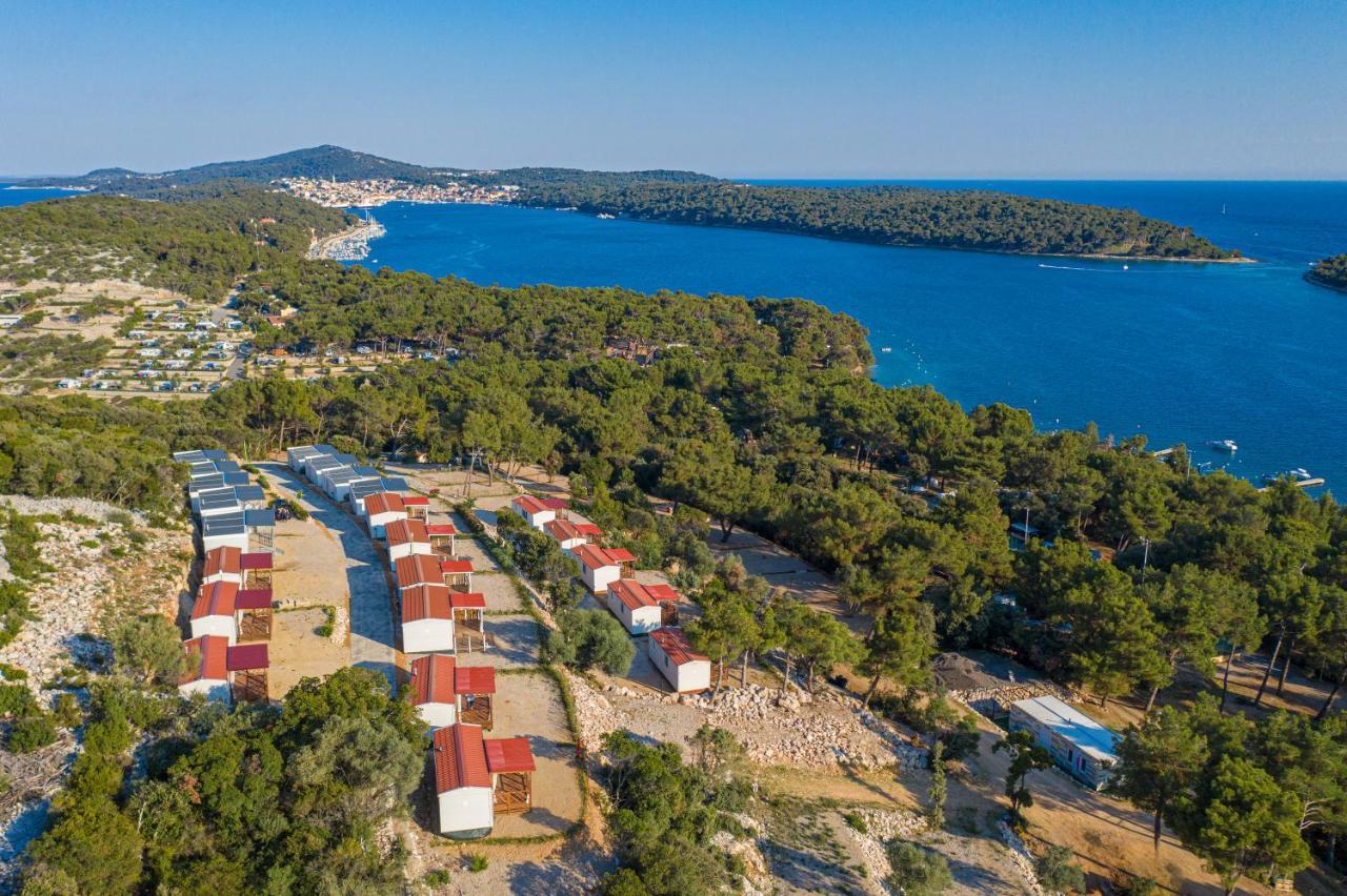 Mobile Homes Lussmarin Mali Lošinj Exteriér fotografie