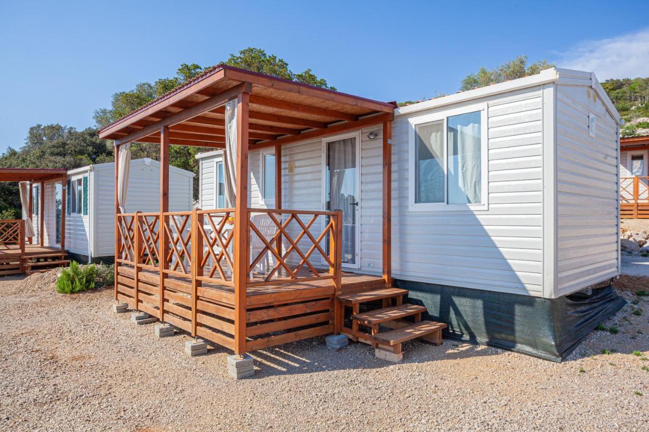Mobile Homes Lussmarin Mali Lošinj Exteriér fotografie
