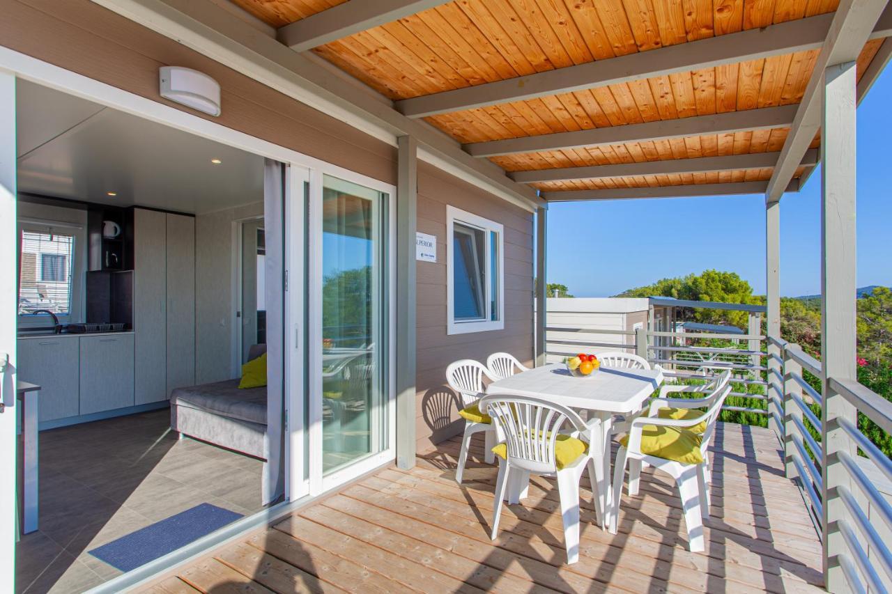 Mobile Homes Lussmarin Mali Lošinj Exteriér fotografie