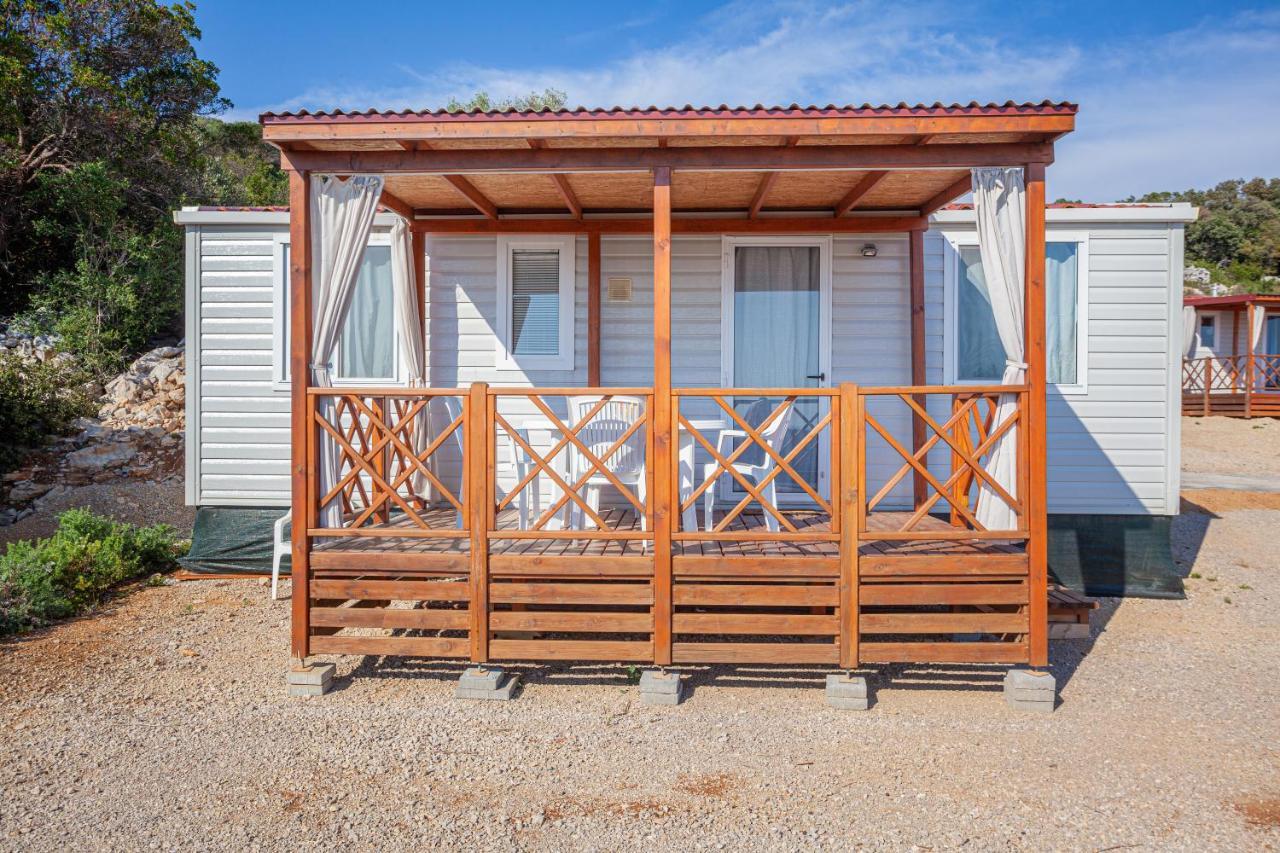 Mobile Homes Lussmarin Mali Lošinj Exteriér fotografie